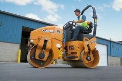 3 TON VIBRATORY ROLLER