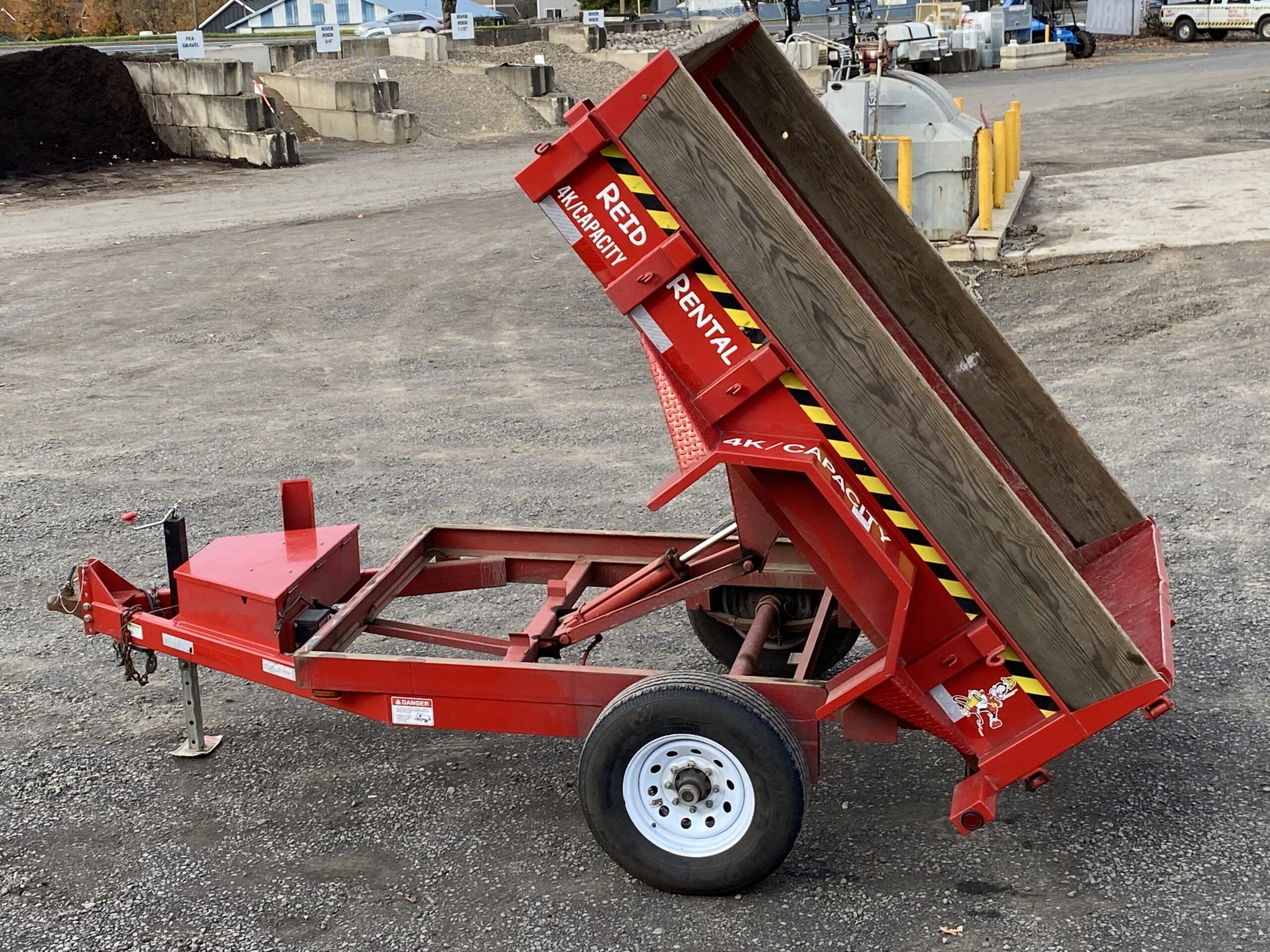 DUMP TRAILER 5'x8' 4K 1.5YD - Reid Rental Newberg